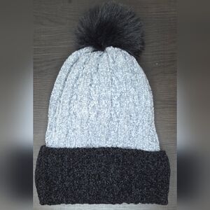 Black & Gray Knit Beanie Faux Fur Pom Pom Soft Fleece Lined